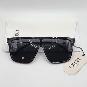 otra INDI Black Shield Sunglasses